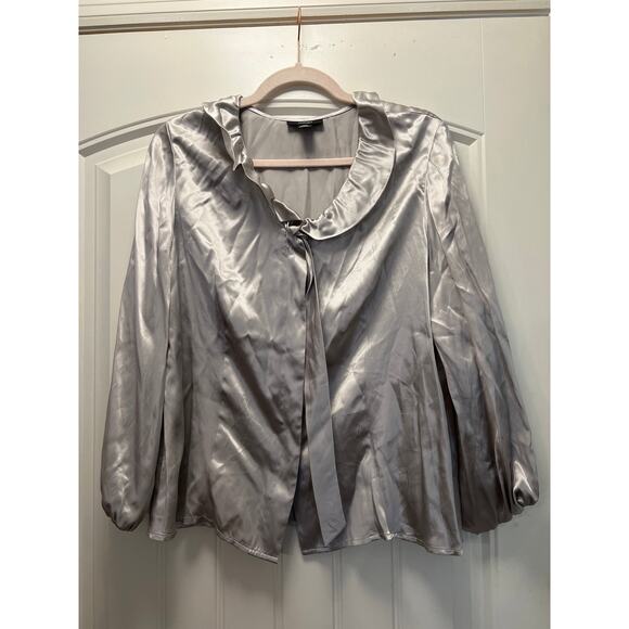 Alfani Women’s Ruffle Neckline Bow Tie Puff Long Sleeve Blouse Top Sz 14P Silver - Picture 1 of 3